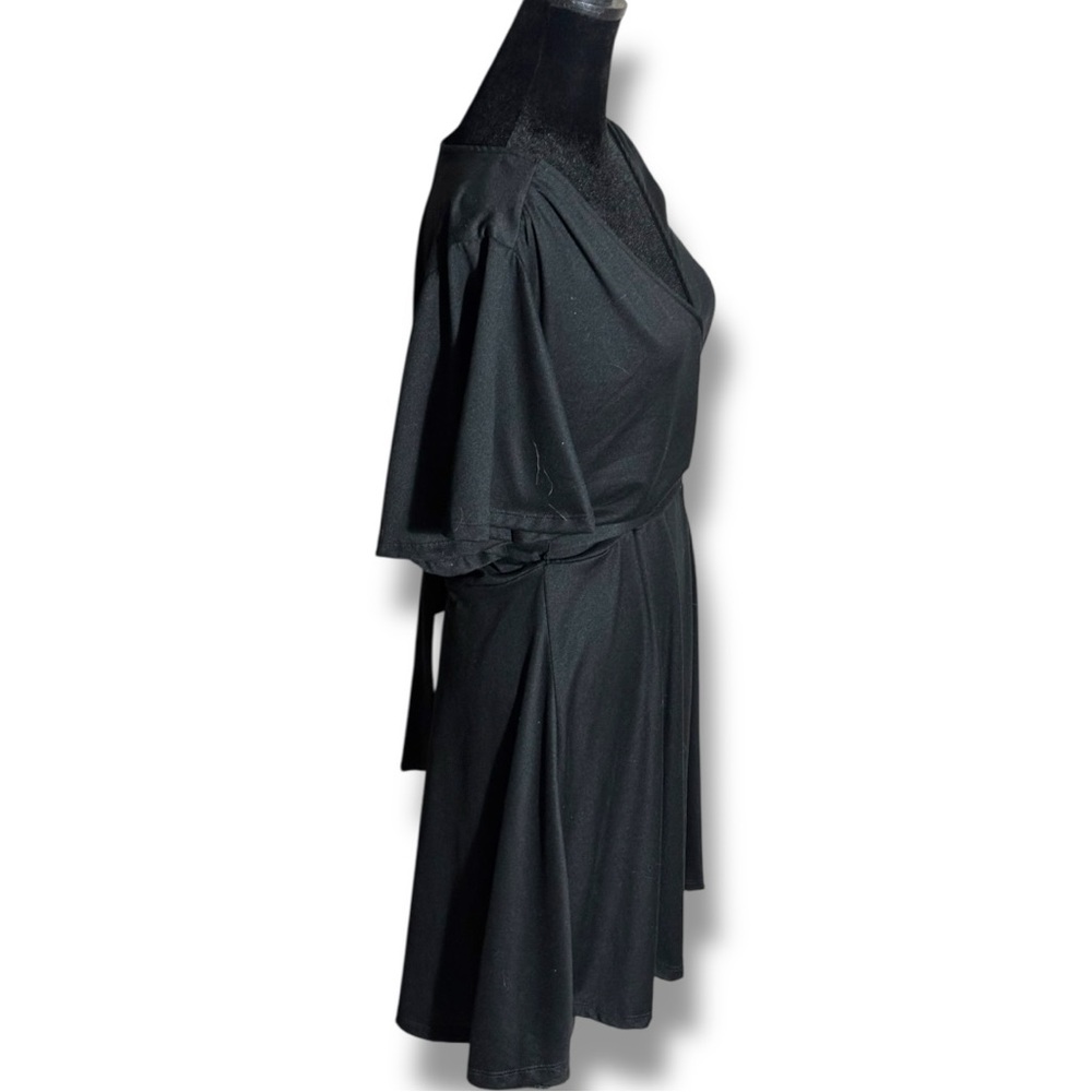 Velvet Torch Black Short Flutter Bell Sleeve Wrap Style V-Neck Midi Dress - Picture 4 of 16